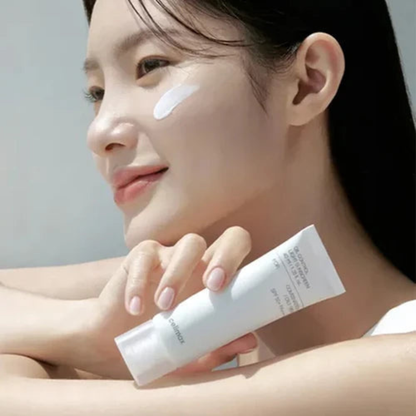 Oil Control Light Sunscreen SPF 50+ PA++++ - Protector Solar